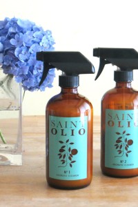 Saint Olio Aromatic Cleaners